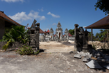 Image showing Famous Hindu Car Temple, Nusa Penida, Bali