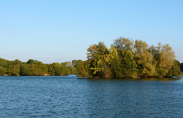 Image showing Barden Lake at Haysden Country Park, Tonbridge