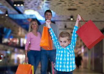 Image showing young family with shopping bags