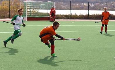 Image showing Youth field hockey competition