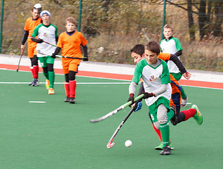 Image showing Youth field hockey competition