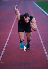 Image showing Athletic man start