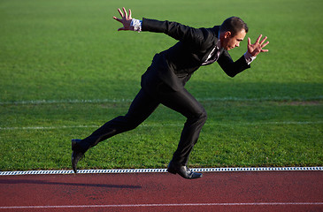 Image showing business man ready to sprint