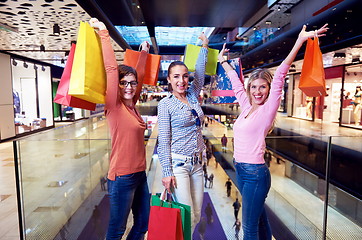 Image showing happy young girls in  shopping mall