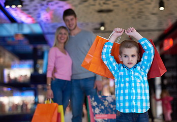 Image showing young family with shopping bags