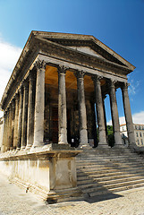 Image showing Roman temple in Nimes France