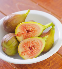 Image showing fresh figs