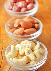 Image showing cashew, almond and hazelnuts