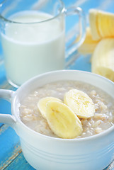 Image showing oat flakes with banana