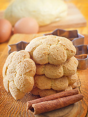 Image showing Fresh sweet cookies with cinnamon