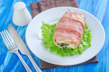 Image showing chicken roll with bacon