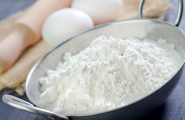 Image showing flour and eggs