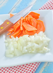 Image showing raw carrot and onion