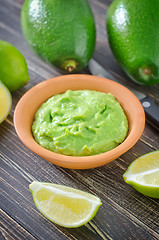 Image showing guacamole in bowl