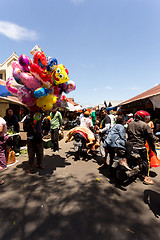 Image showing Peoples in traditional Marketplace Tomohon City