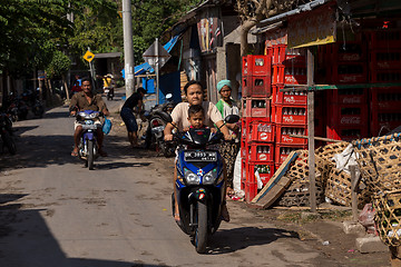 Image showing Hindu at the traditional street market, Bali