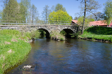 Image showing water under the stonebridge