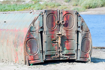 Image showing Pontoon bridge cell on river bank