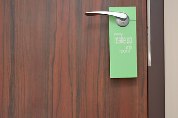 Image showing Please make up my room sign 