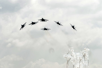 Image showing Team work of russian fighters SU-27 knights