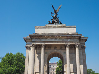 Image showing Wellington arch in London