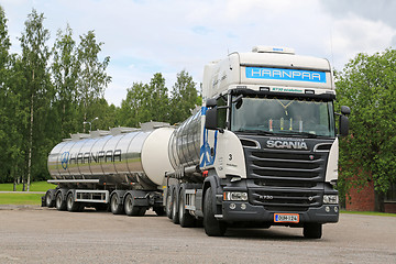 Image showing White Scania R730 Euro 6 Tank Truck