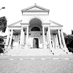 Image showing old architecture in italy europe milan religion and sunlight