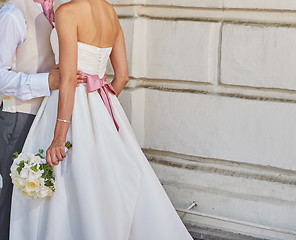 Image showing Elegant bride and groom posing together 