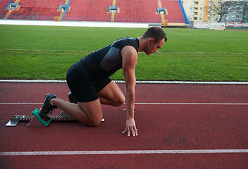 Image showing Athletic man start