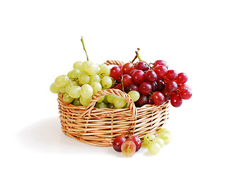 Image showing Grapes in a basket
