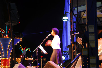Image showing Jazz singer