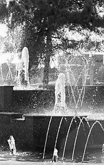 Image showing shot of a fountain 