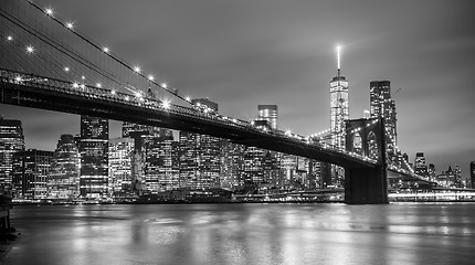 Image showing Brooklyn bridge at dusk, New York City.