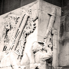 Image showing historic   marble and statue in old city of london england