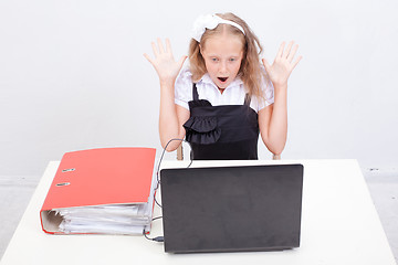 Image showing Girl using his laptop computer