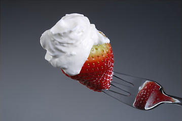Image showing Strawberry with cream