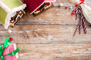 Image showing closeup of beautiful gingerbread houses at home