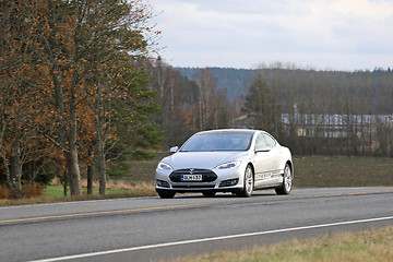 Image showing Silver Tesla Model S Electric Car On the Road