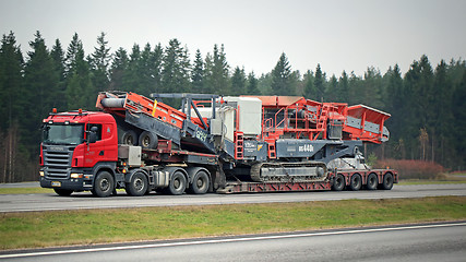 Image showing Scania Semi Truck Hauls Mobile Cone Crusher 