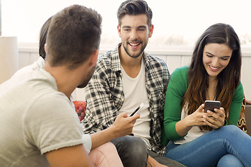 Image showing Friends meeting at the coffee shop