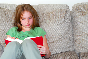 Image showing Gild child read