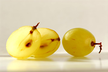 Image showing Grapes macro