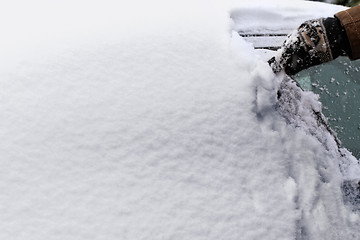 Image showing Snowy car