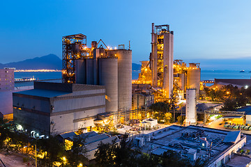 Image showing Cement Plant at night