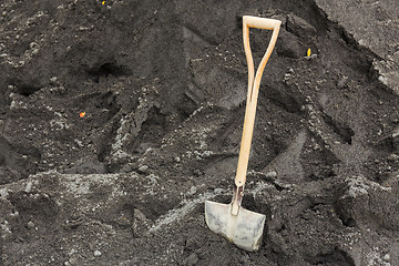 Image showing Shovel sand for construction