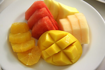 Image showing Cut fruits