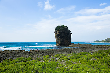 Image showing Rocky Coast along the Pacific Ocean, Kenting, Taiwan