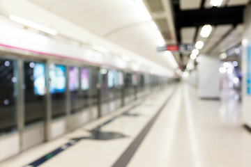 Image showing Defocused of the platform of station