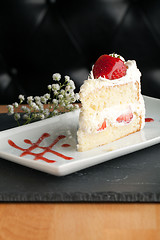 Image showing Strawberry Shortcake Slice