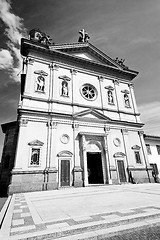 Image showing monument old architecture in italy europe milan religion       a
